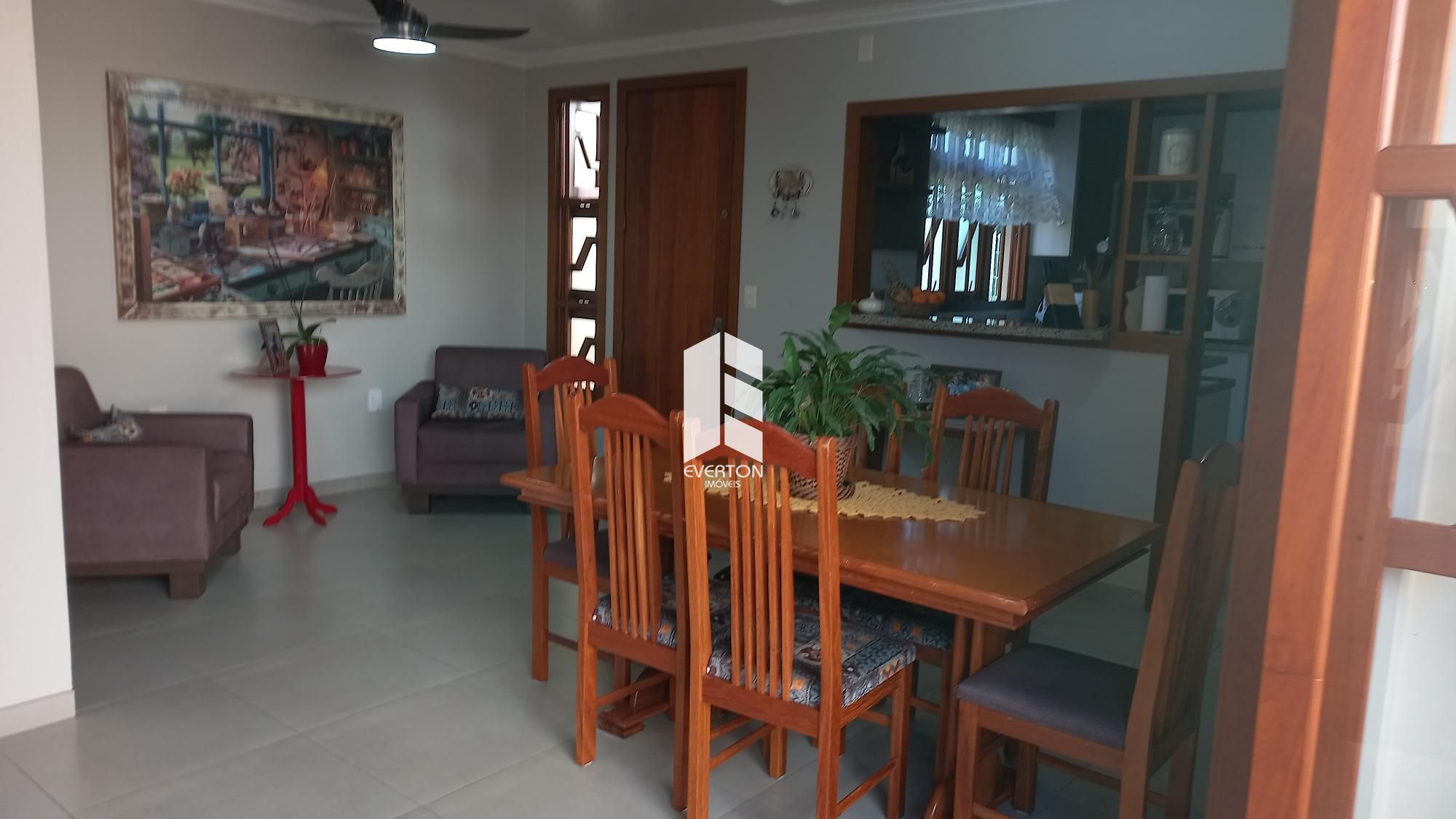 Casa de 3 quartos, 240m² no bairro Nossa Senhora de Lourdes, em Santa Maria | Eu Corretor