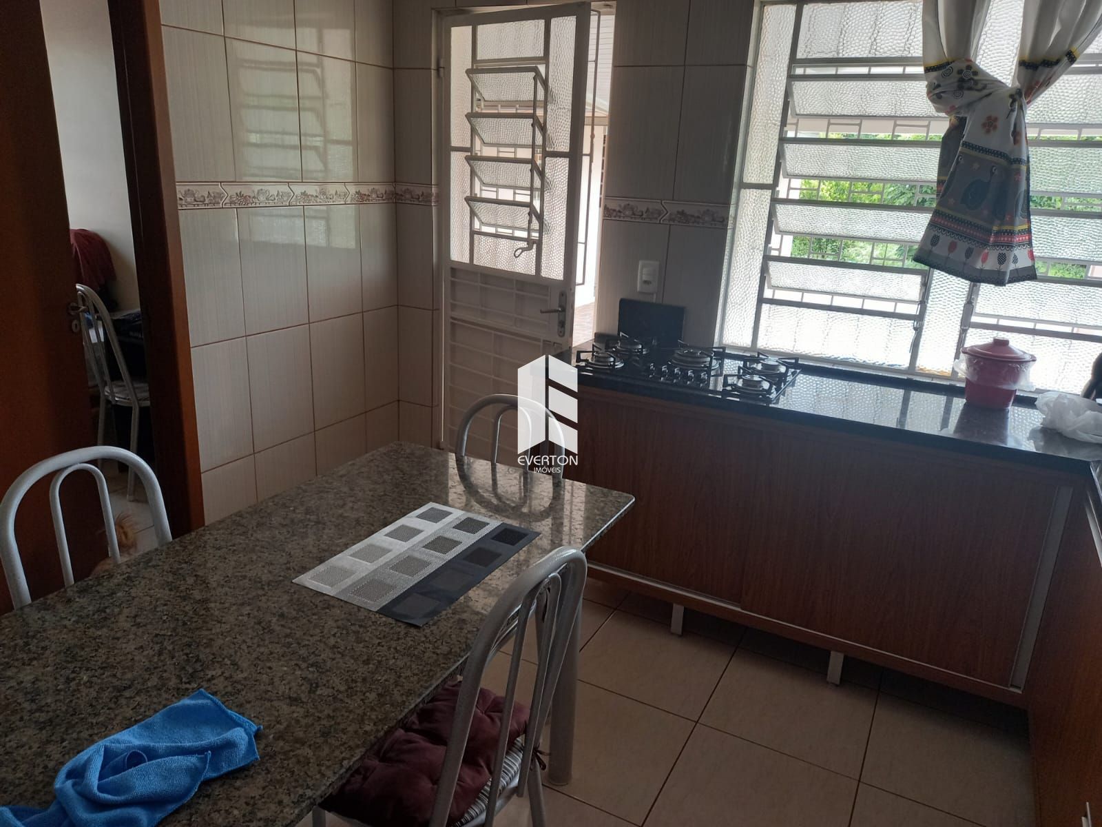 Casa de 3 quartos, 80m² no bairro Pinheiro Machado, em Santa Maria | Eu Corretor