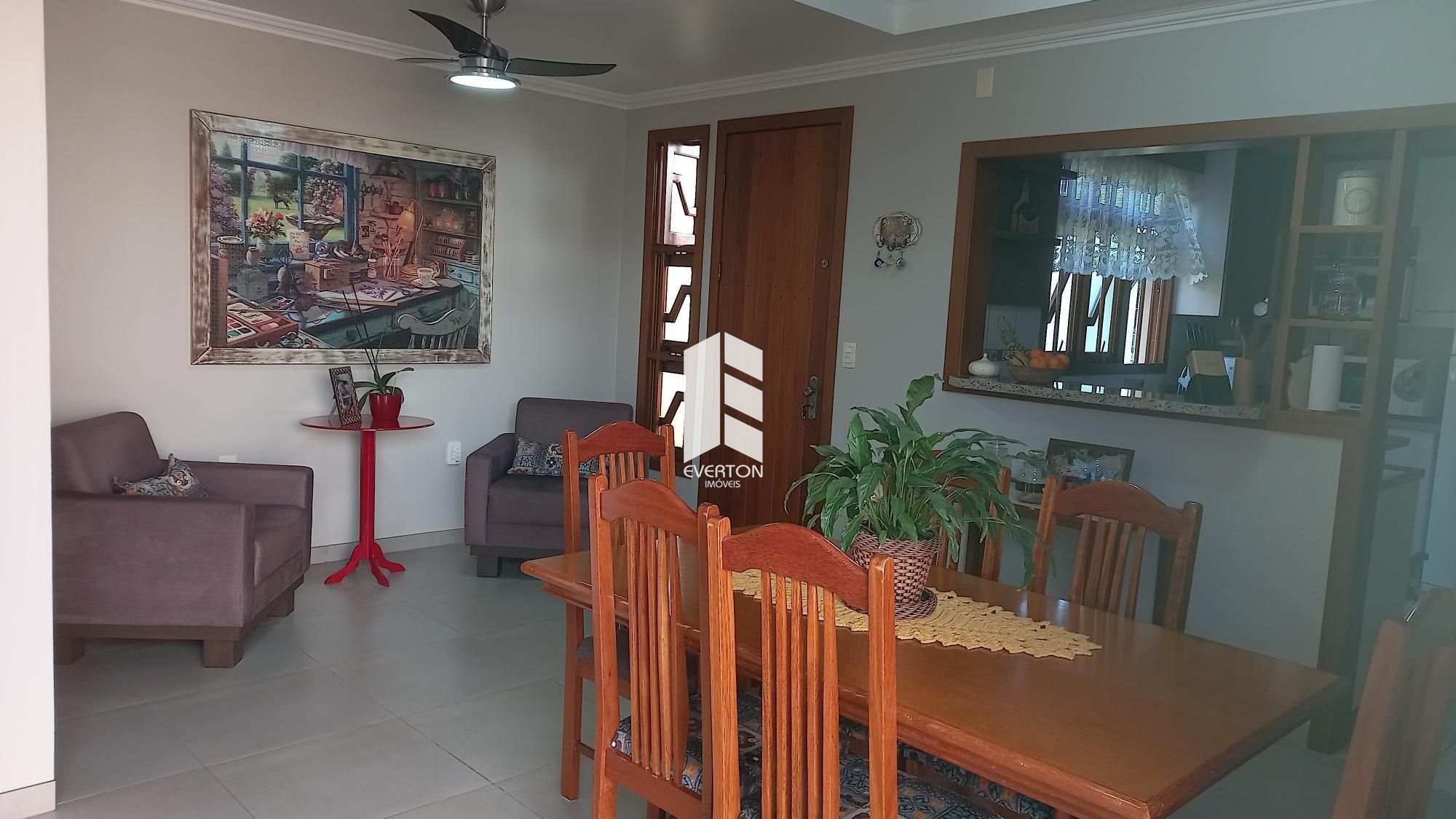 Casa de 3 quartos, 240m² no bairro Nossa Senhora de Lourdes, em Santa Maria | Eu Corretor