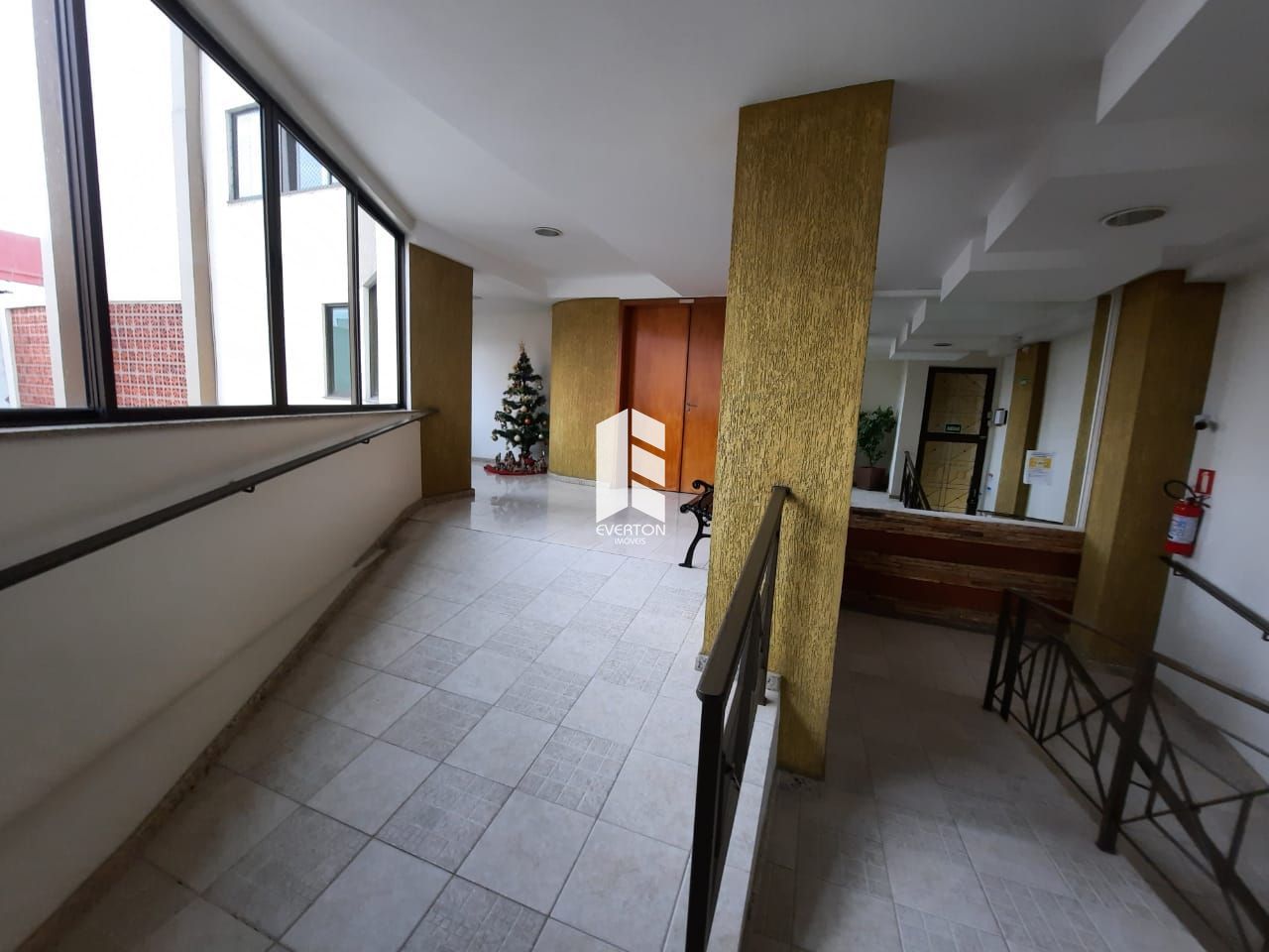 Apartamento de 3 quartos, 172m² no bairro Nossa Senhora de Fátima, em Santa Maria | Eu Corretor