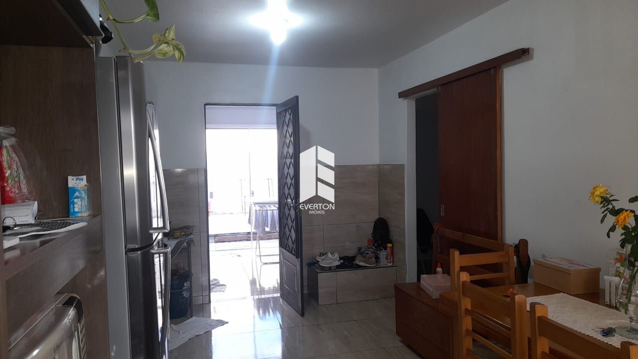 Casa de 3 quartos, 90m² no bairro Tancredo Neves, em Santa Maria | Eu Corretor