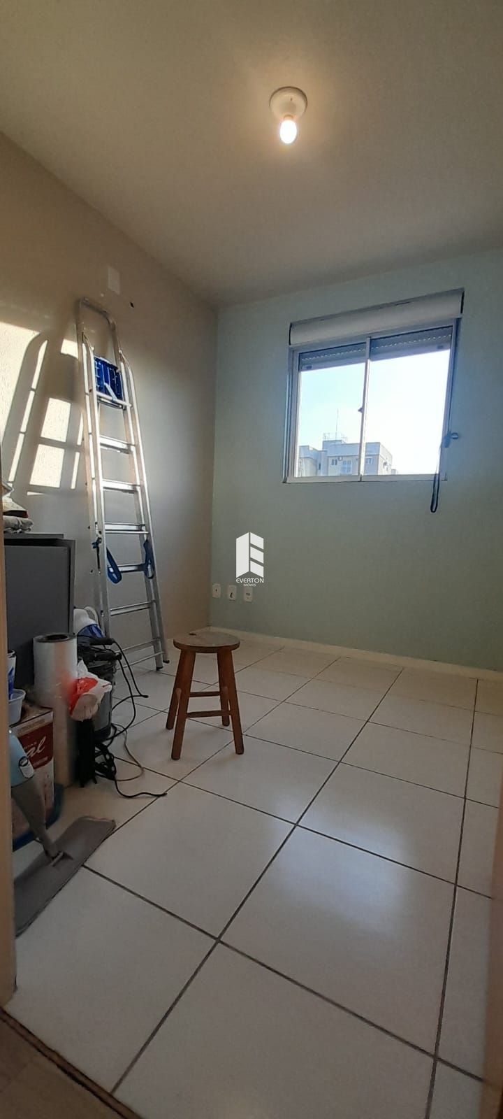 img240409399