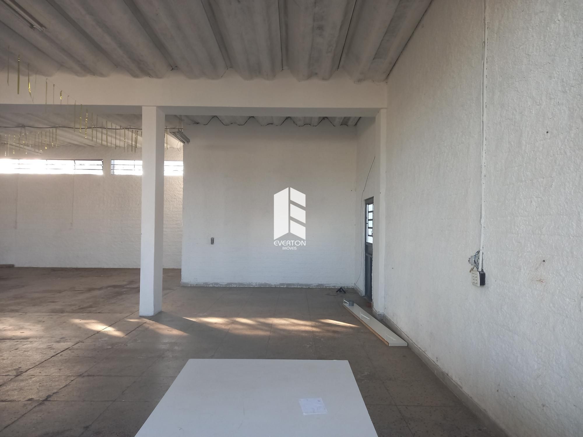 Galpão / Depósito / Armazém de 1 quarto, 294m² no bairro Pinheiro Machado, em Santa Maria | Eu Corretor