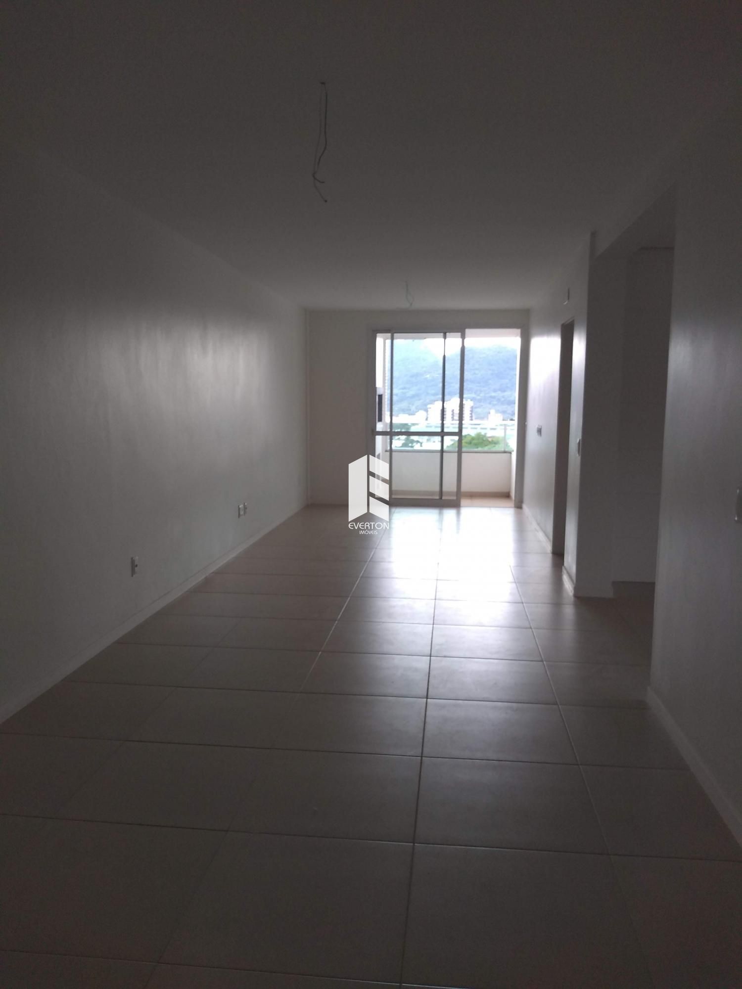 Apartamento de 3 quartos, 109m² no bairro Nossa Senhora das Dores, em Santa Maria | Eu Corretor