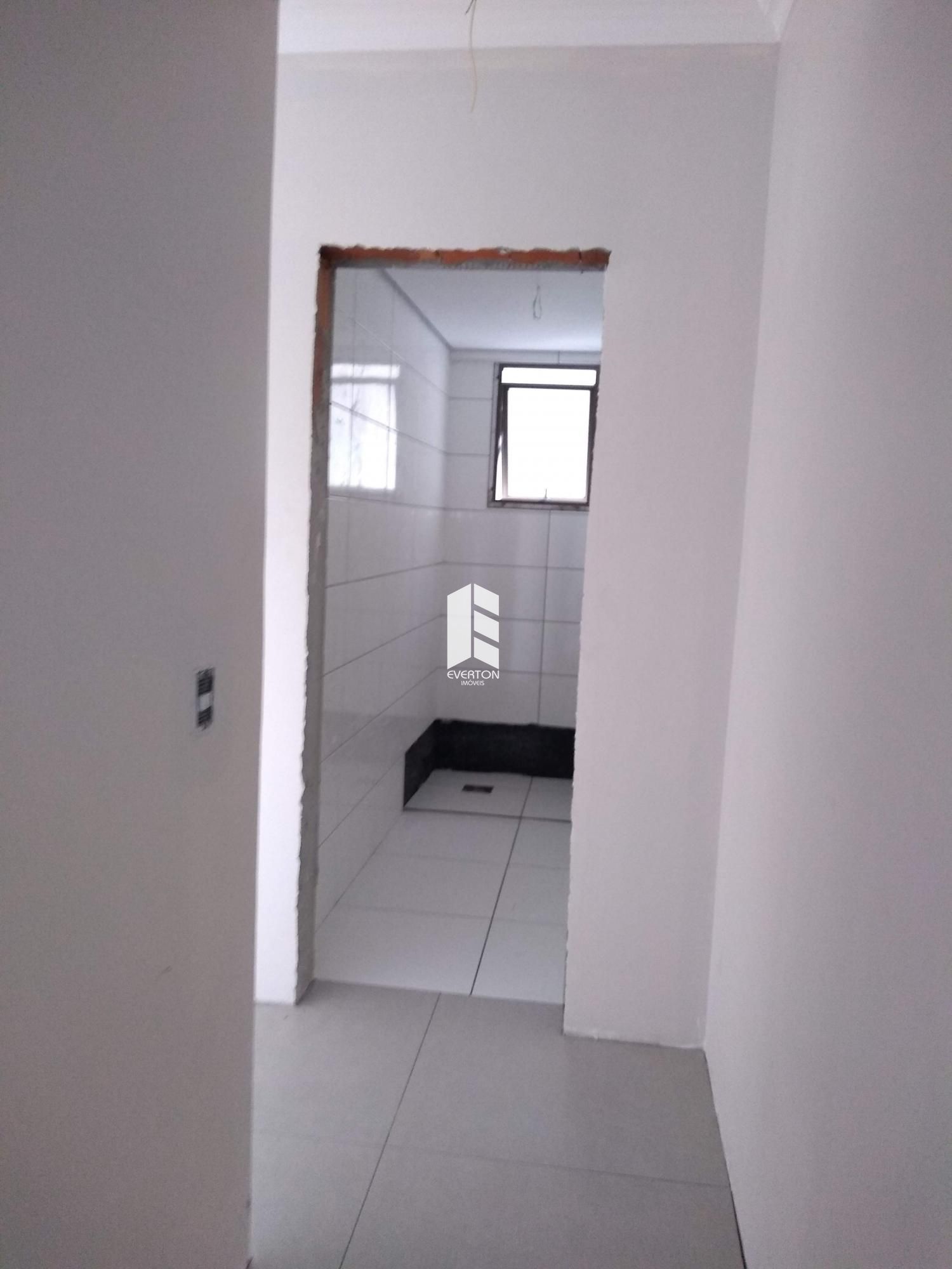 img12691698