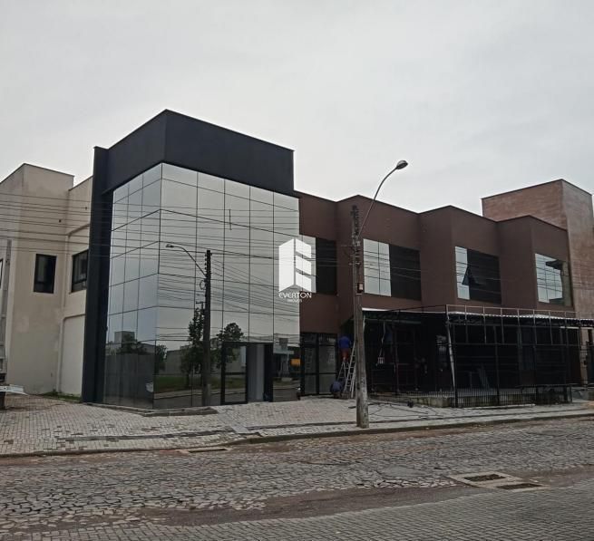 Loja / Salão / Ponto Comercial de 1 quarto, 105m² no bairro Camobi, em Santa Maria | Eu Corretor