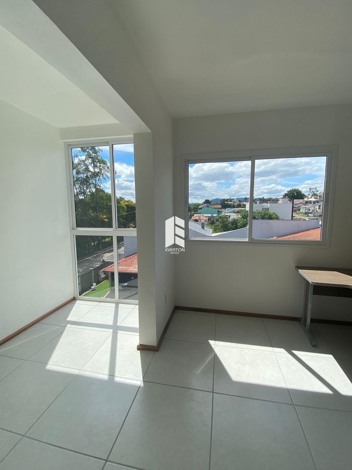 Apartamento de 2 quartos, 81m² no bairro Dom Antônio Reis, em Santa Maria | Eu Corretor