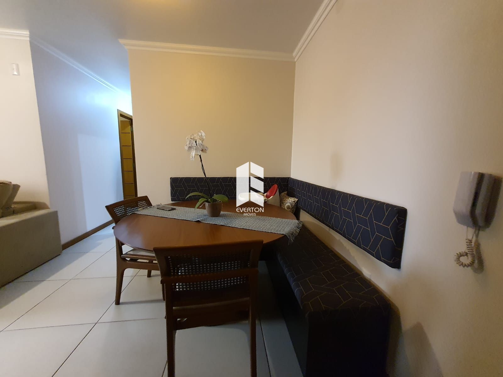 Apartamento de 2 quartos, 69m² no bairro Camobi, em Santa Maria | Eu Corretor