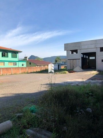 Galpão / Depósito / Armazém de 1 quarto, 360m² no bairro Camobi, em Santa Maria | Eu Corretor