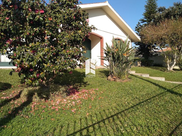Casa de 3 quartos, 190m² no bairro Camobi, em Santa Maria | Eu Corretor