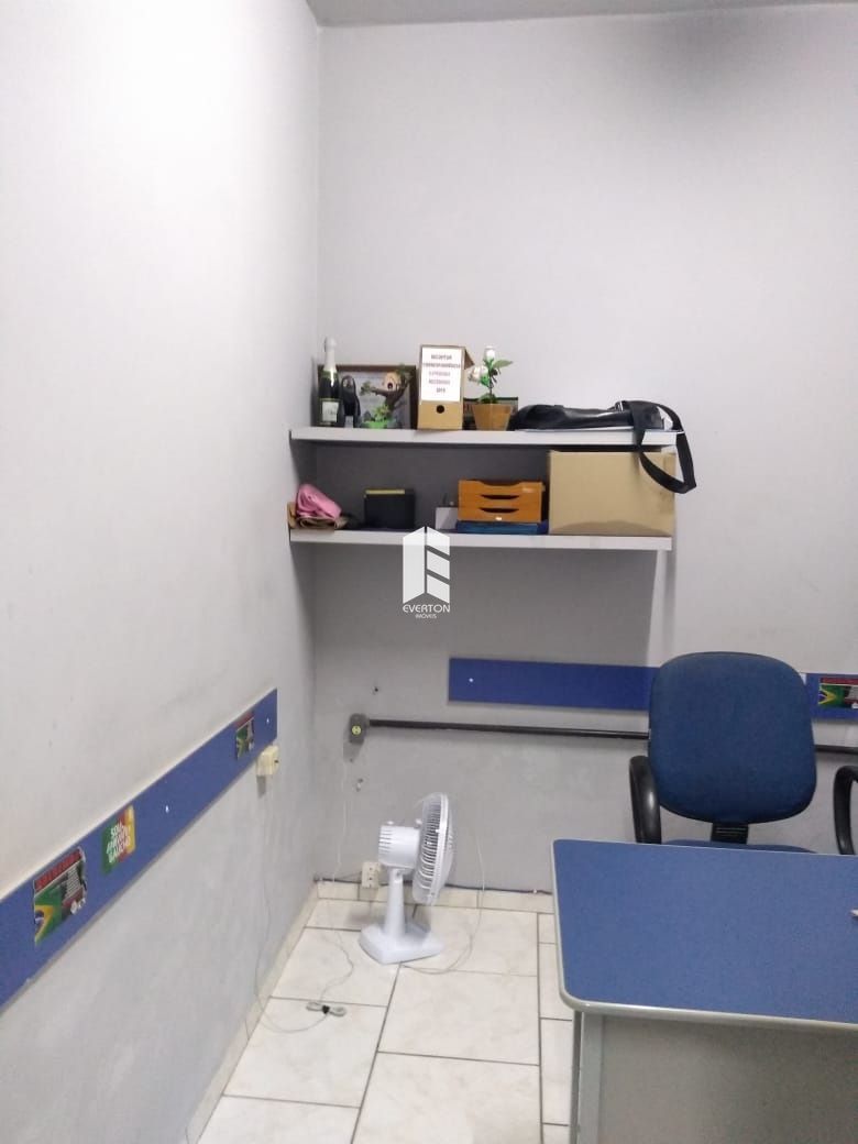 Prédio Inteiro de 5 quartos, 246m² no bairro Nossa Senhora do Rosário, em Santa Maria | Eu Corretor