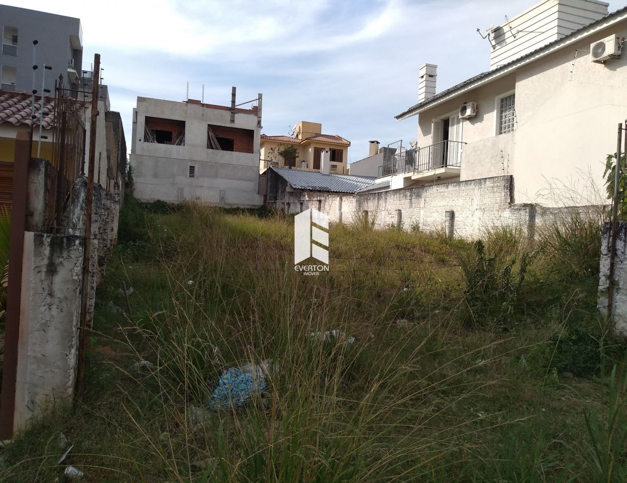 Lote/Terreno de 350m² no bairro Menino Jesus, em Santa Maria | Eu Corretor