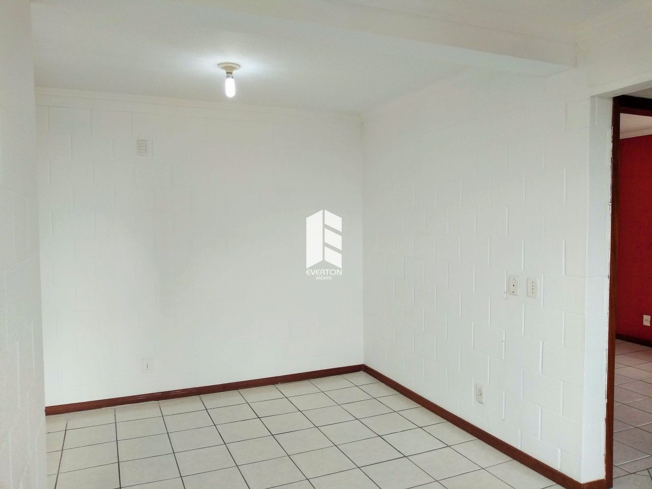 Apartamento de 2 quartos, 55m² no bairro Uglione, em Santa Maria | Eu Corretor