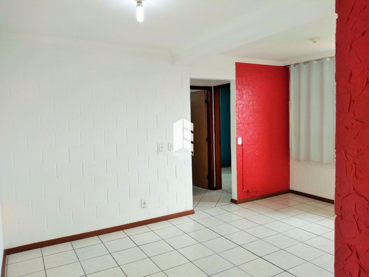 Apartamento de 2 quartos, 55m² no bairro Uglione, em Santa Maria | Eu Corretor