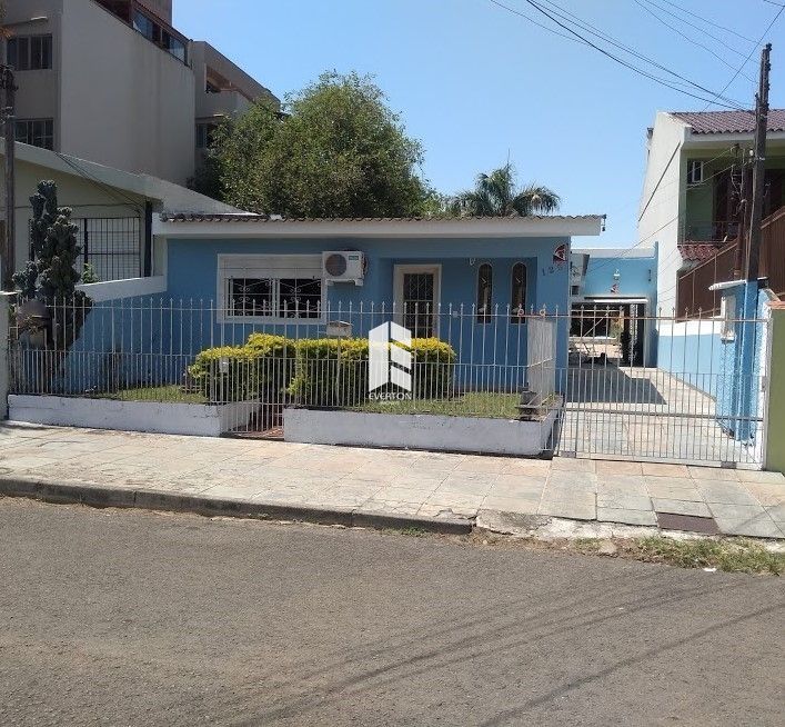 Casa de 3 quartos, 80m² no bairro Nossa Senhora Medianeira, em Santa Maria | Eu Corretor