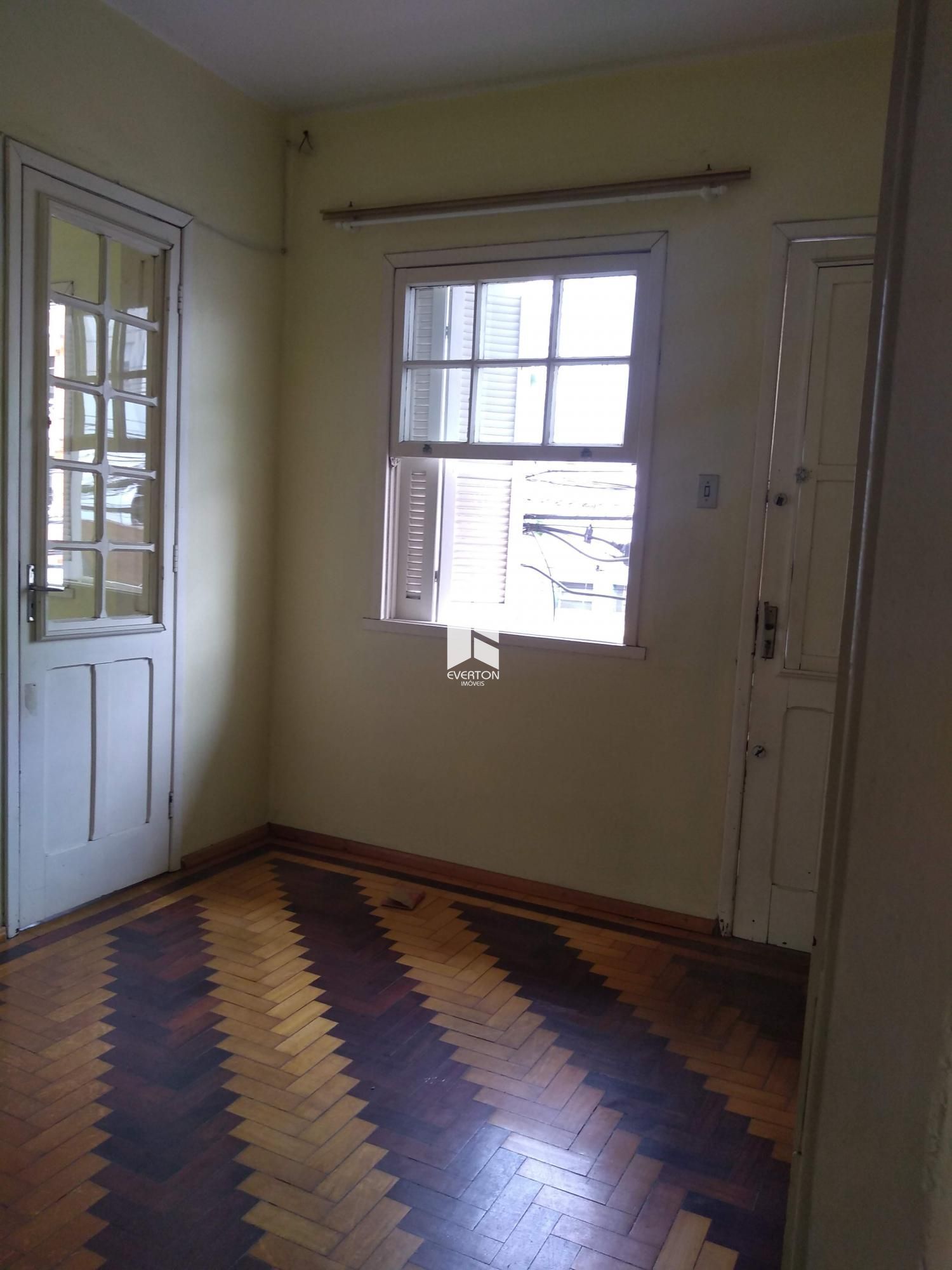 Apartamento de 4 quartos, 115m² no bairro Bonfim, em Santa Maria | Eu Corretor