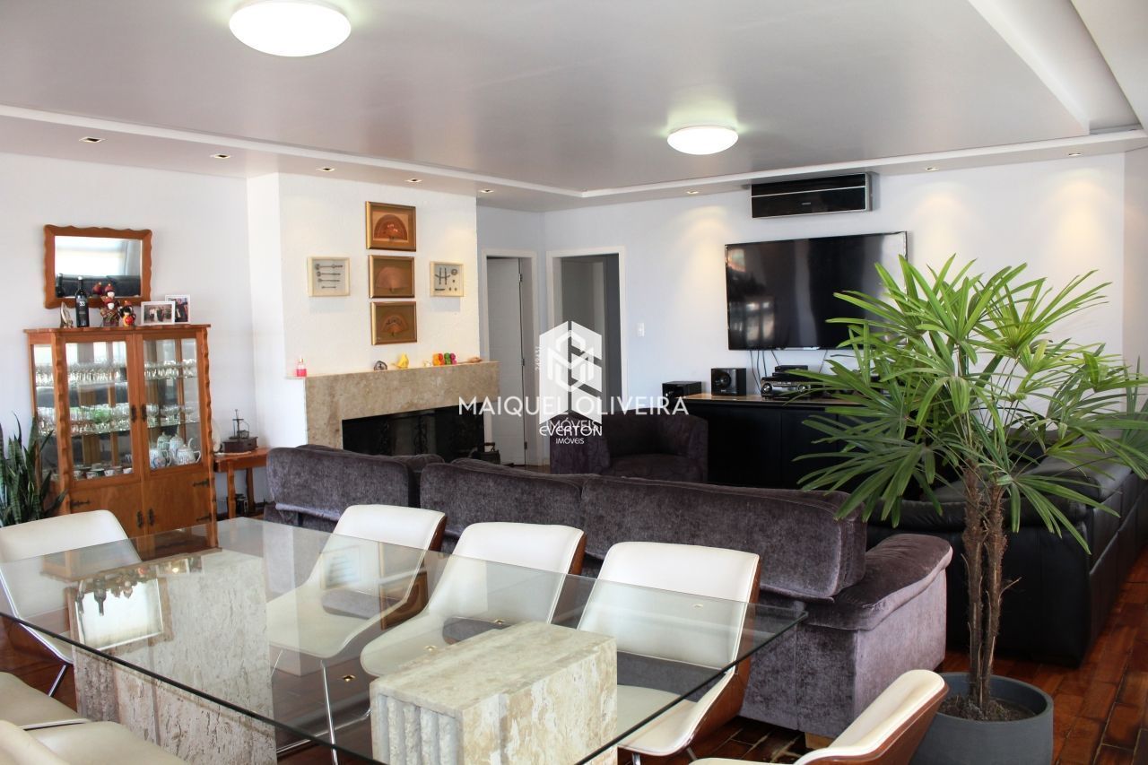 Apartamento de 3 quartos, 181m² no bairro Nossa Senhora de Lourdes, em Santa Maria | Eu Corretor