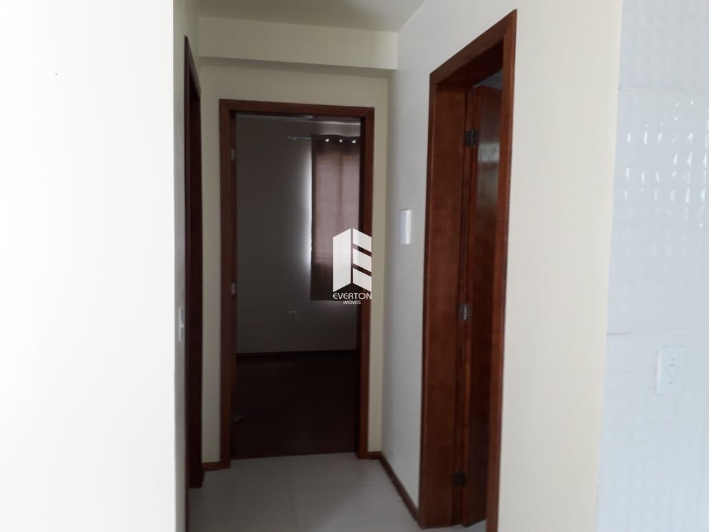 Apartamento de 2 quartos, 58m² no bairro Chácara das Flores, em Santa Maria | Eu Corretor