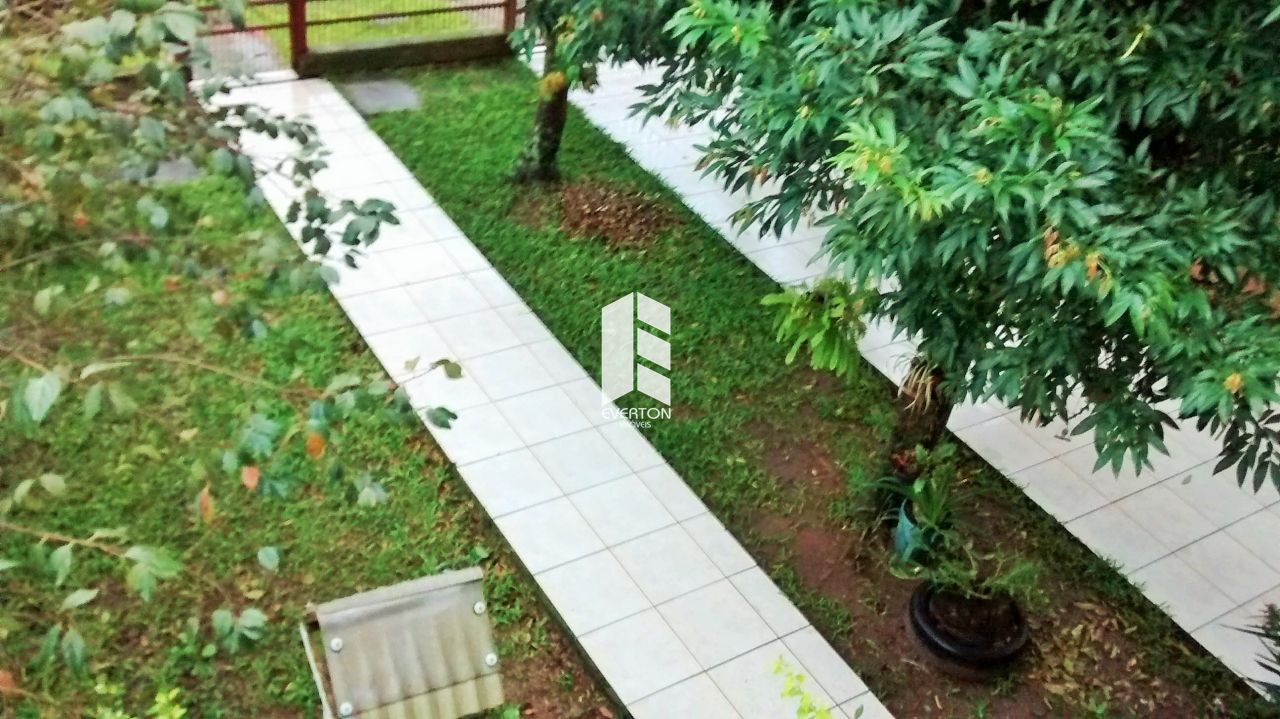 Casa de 3 quartos, 160m² no bairro Tancredo Neves, em Santa Maria | Eu Corretor