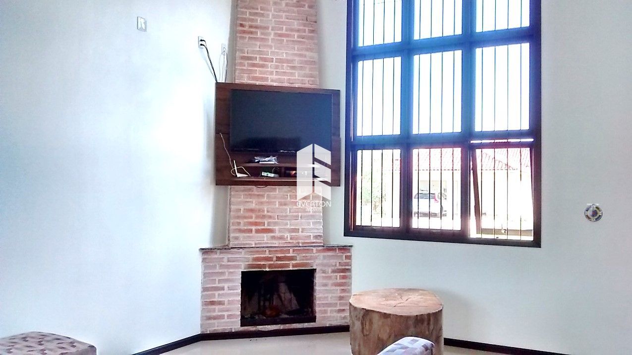 Casa de 2 quartos, 200m² no bairro Camobi, em Santa Maria | Eu Corretor