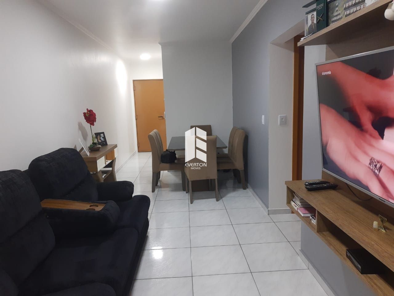 Apartamento de 2 quartos, 72m² no bairro Duque de Caxias, em Santa Maria | Eu Corretor