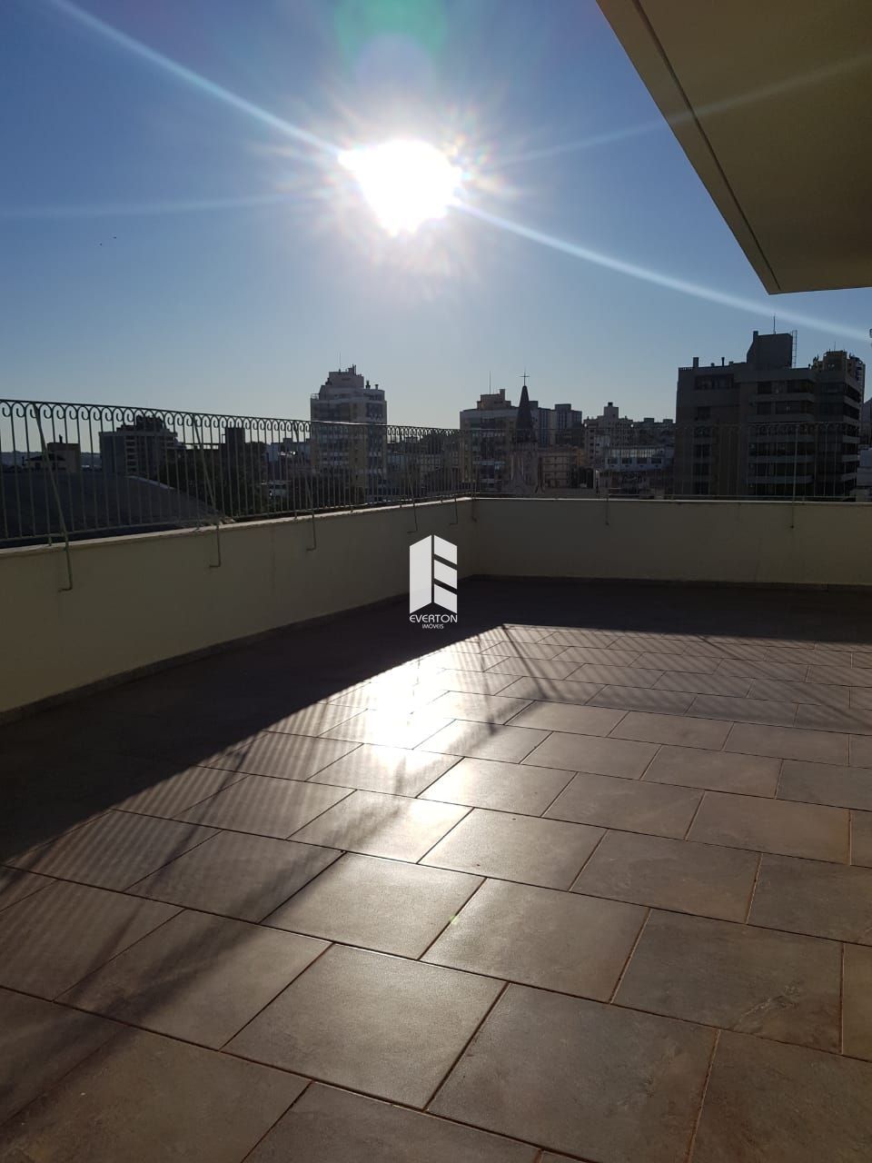 Apartamento de 3 quartos, 315m² no bairro Nossa Senhora de Fátima, em Santa Maria | Eu Corretor