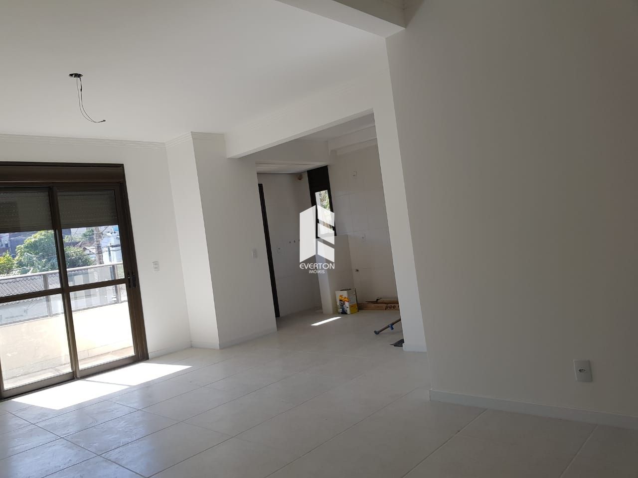 Apartamento 2 dormitórios à venda Nonoai Santa Maria/RS