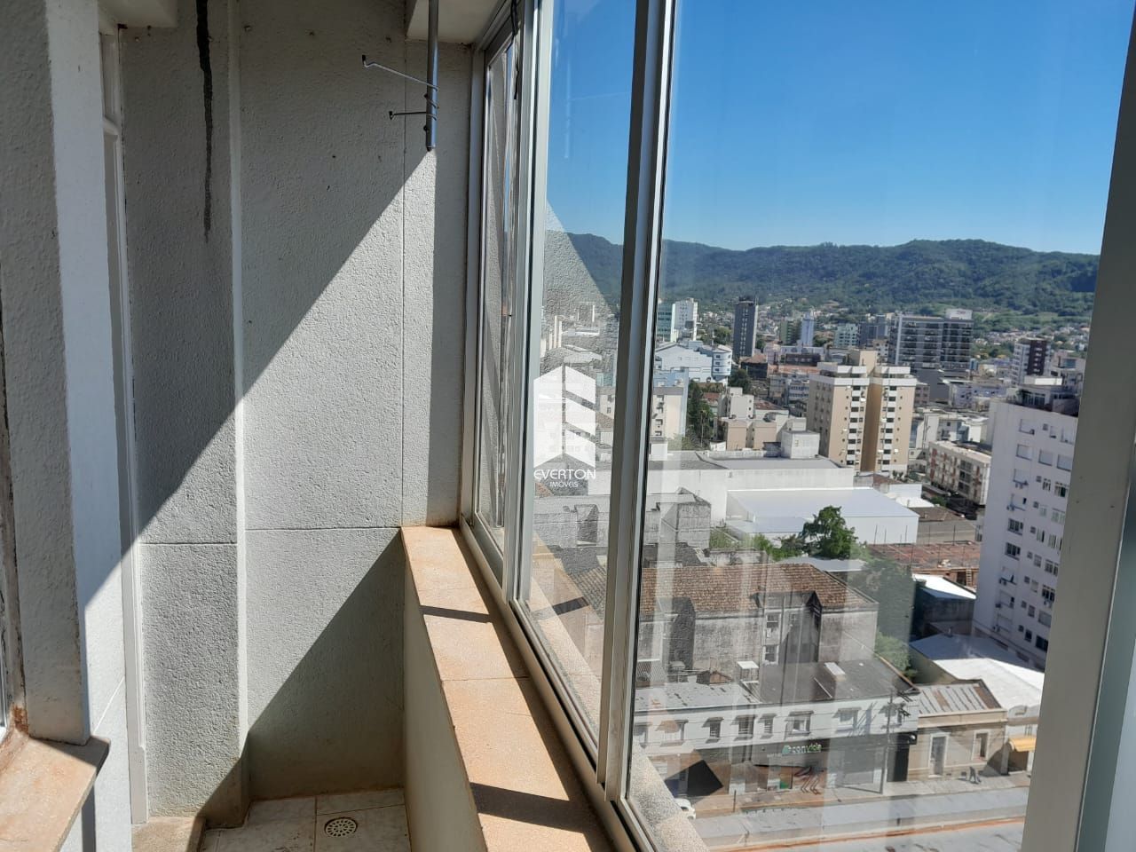 Apartamento de 3 quartos, 107m² no bairro Centro, em Santa Maria | Eu Corretor