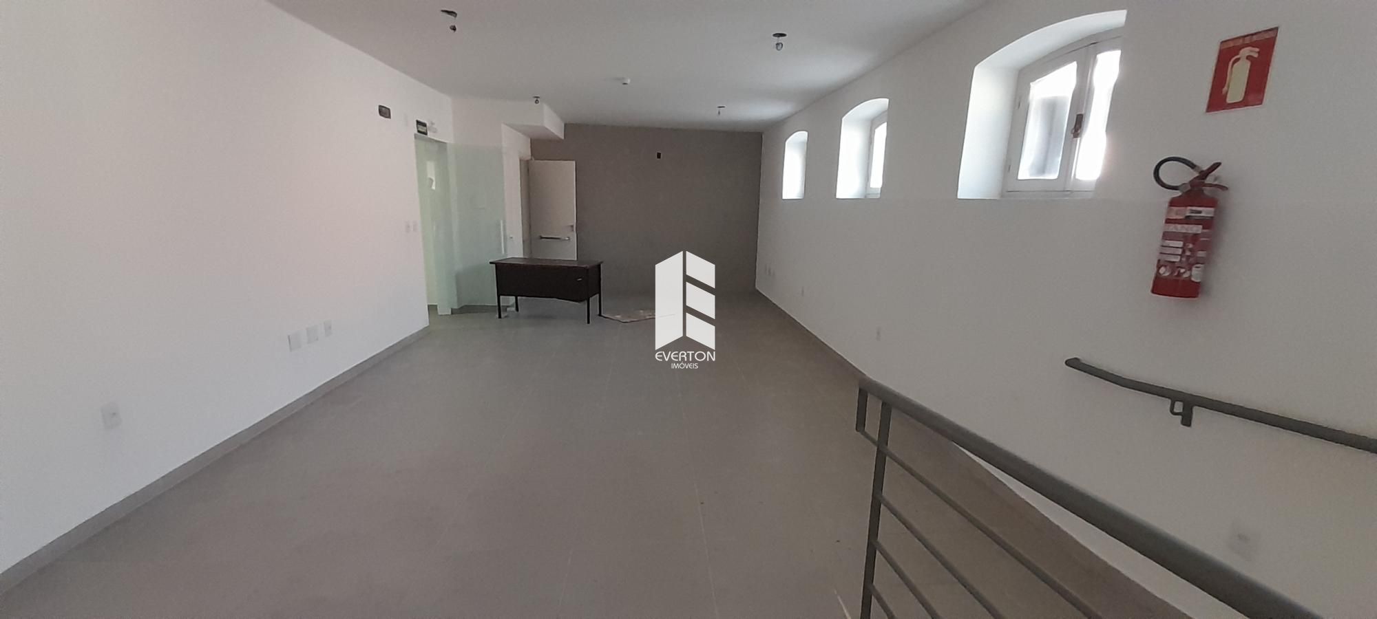 Prédio Inteiro de 14 quartos, 1069m² no bairro Centro, em Santa Maria | Eu Corretor