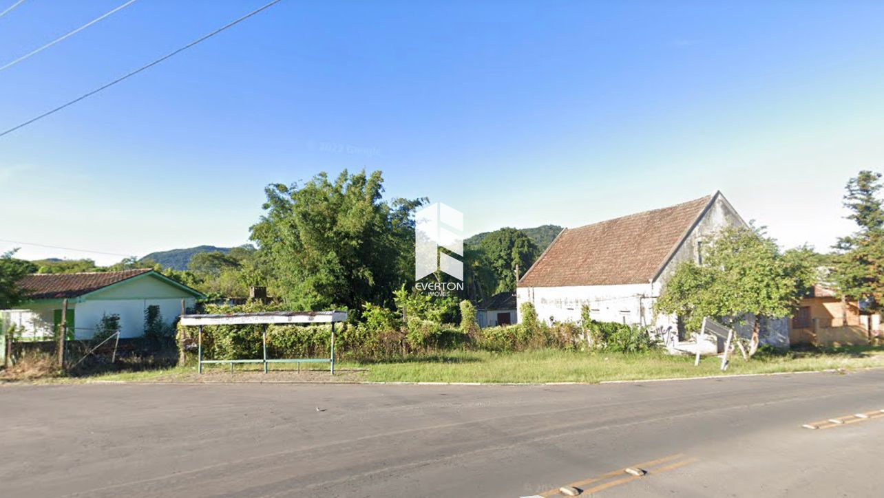 Terreno com uma das melhores localizações para construção de comércio, ótimo pon