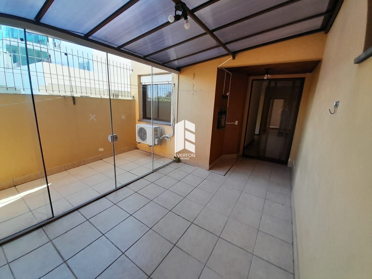 Apartamento de 2 quartos, 77m² no bairro Centro, em Santa Maria | Eu Corretor