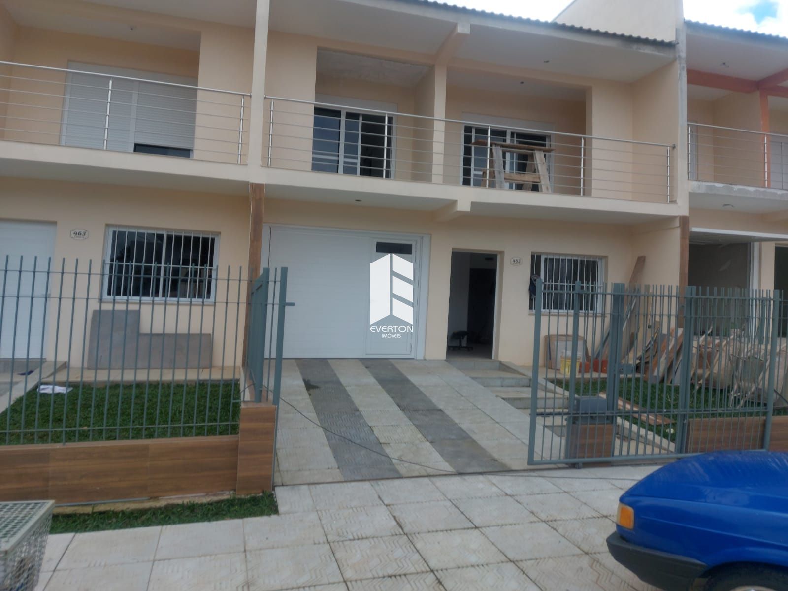 Casa 2 dormitórios à venda Pé de Plátano Santa Maria/RS