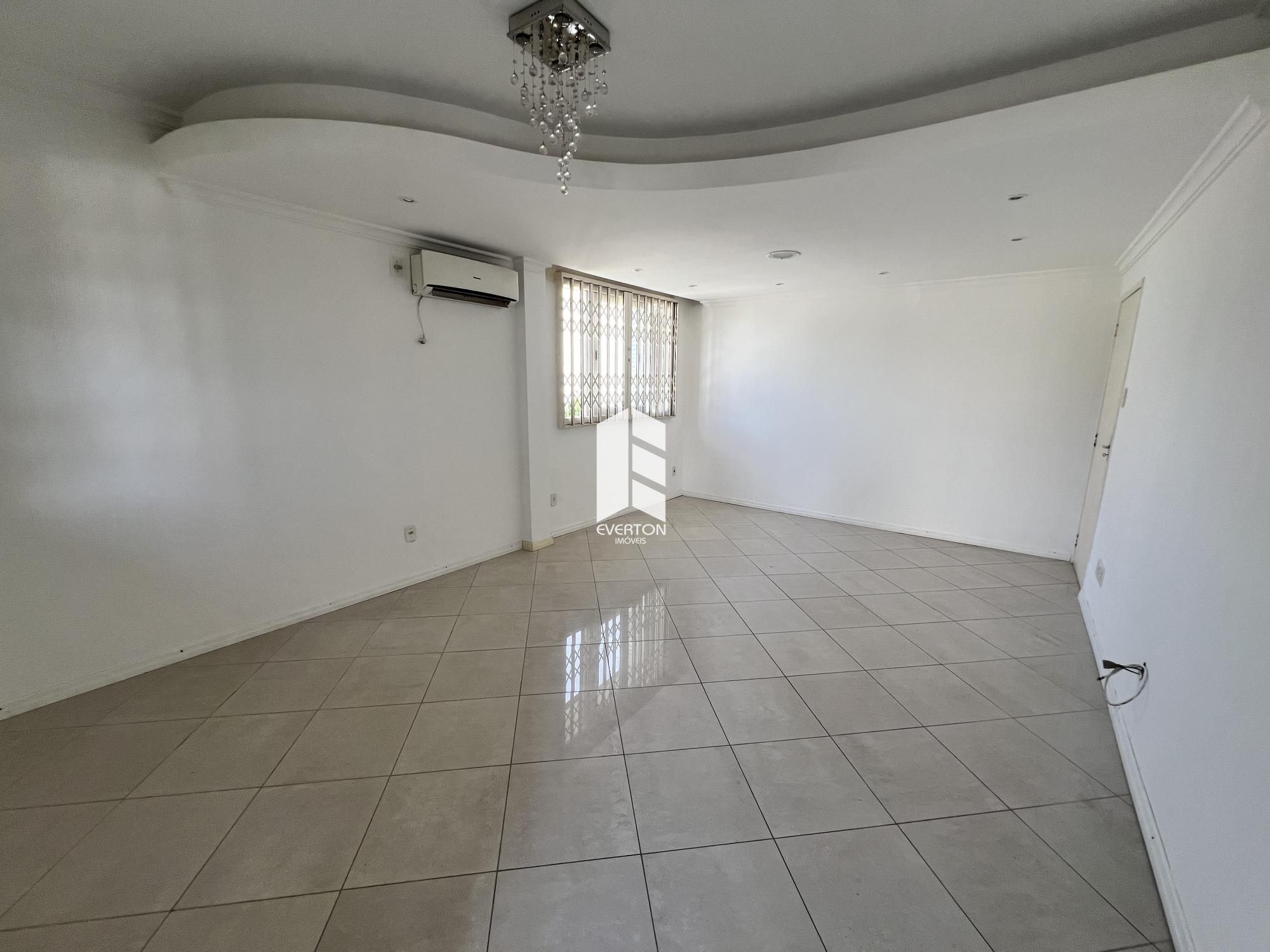 Casa de 3 quartos, 194m² no bairro Nossa Senhora de Lourdes, em Santa Maria | Eu Corretor