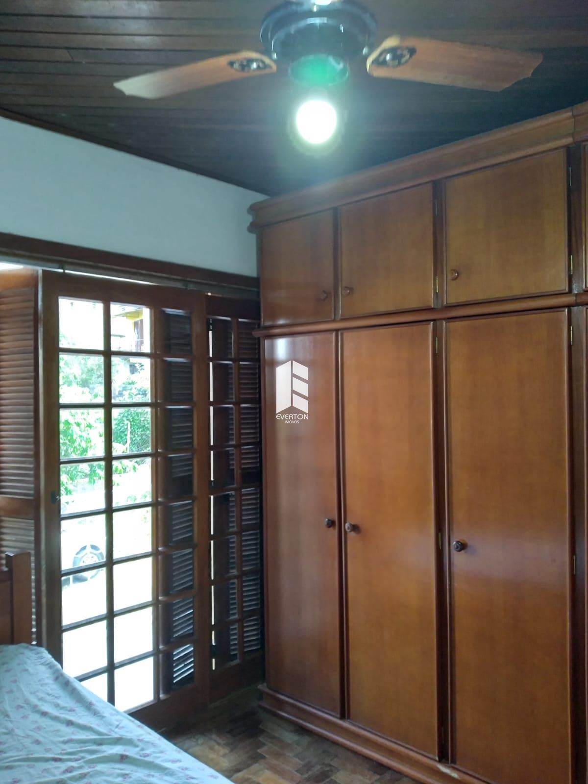 img28049283