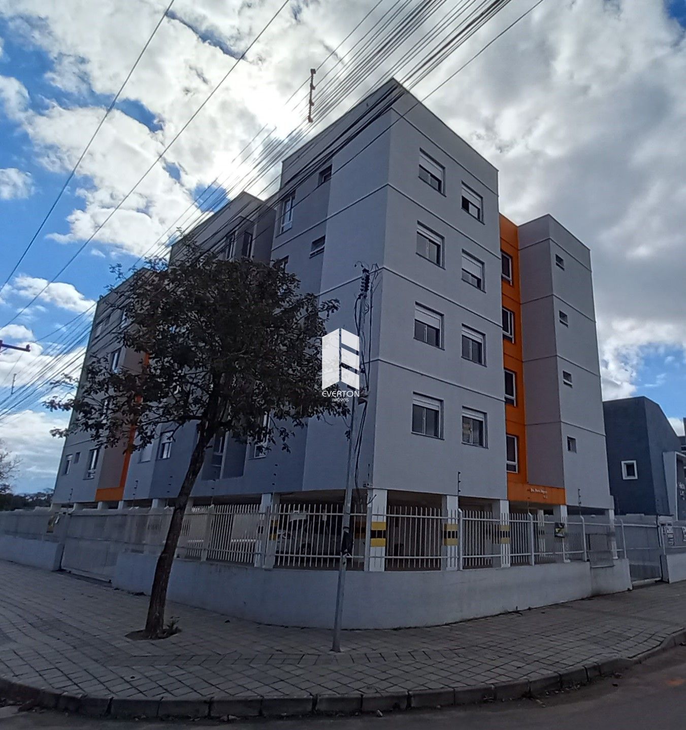 Apartamento de 1 quarto, 46m² no bairro Lorenzi, em Santa Maria | Eu Corretor