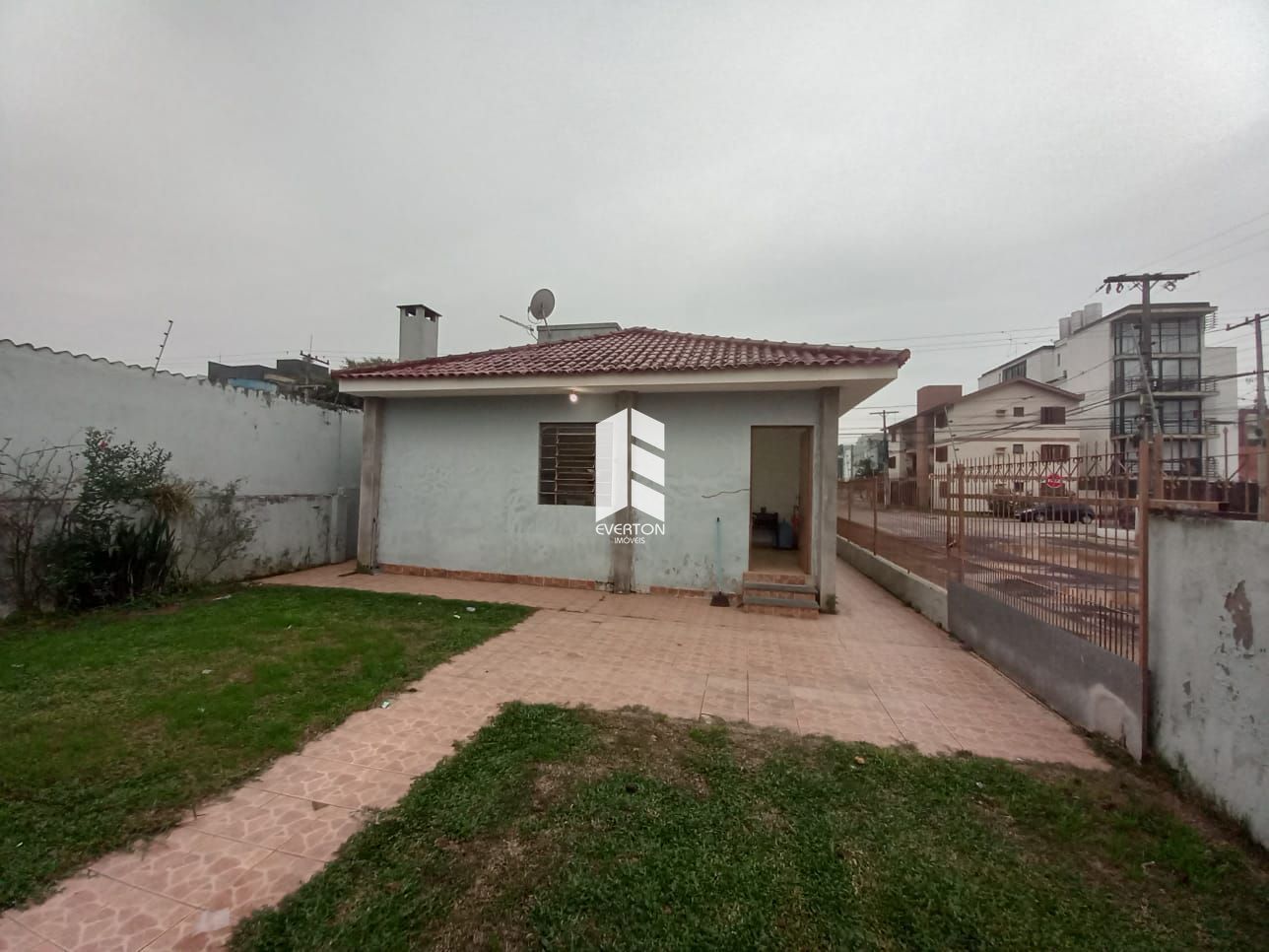 Casa 2 dormitórios à venda camobi santa maria/rs