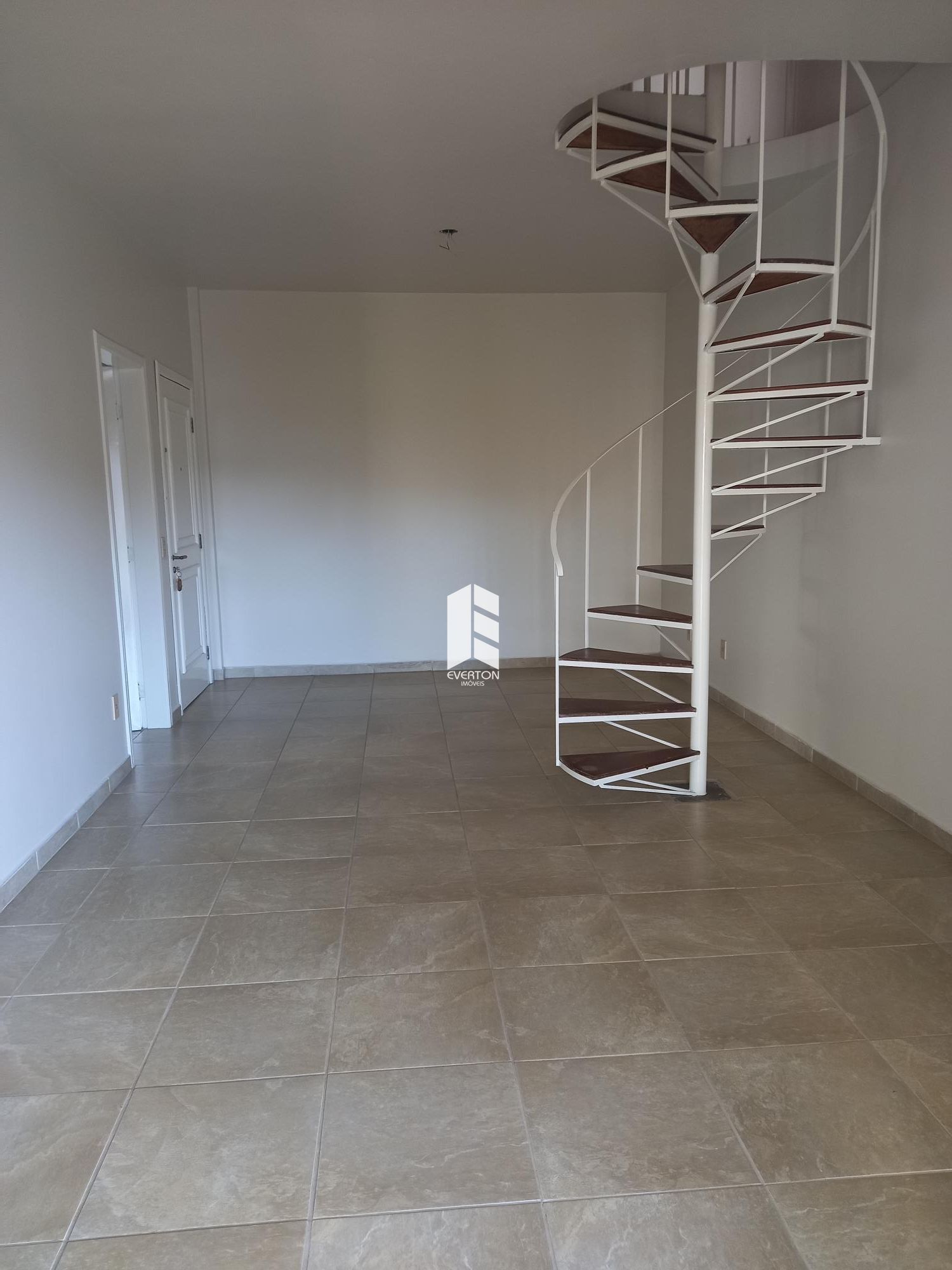 Apartamento de 3 quartos, 150m² no bairro Nossa Senhora de Fátima, em Santa Maria | Eu Corretor