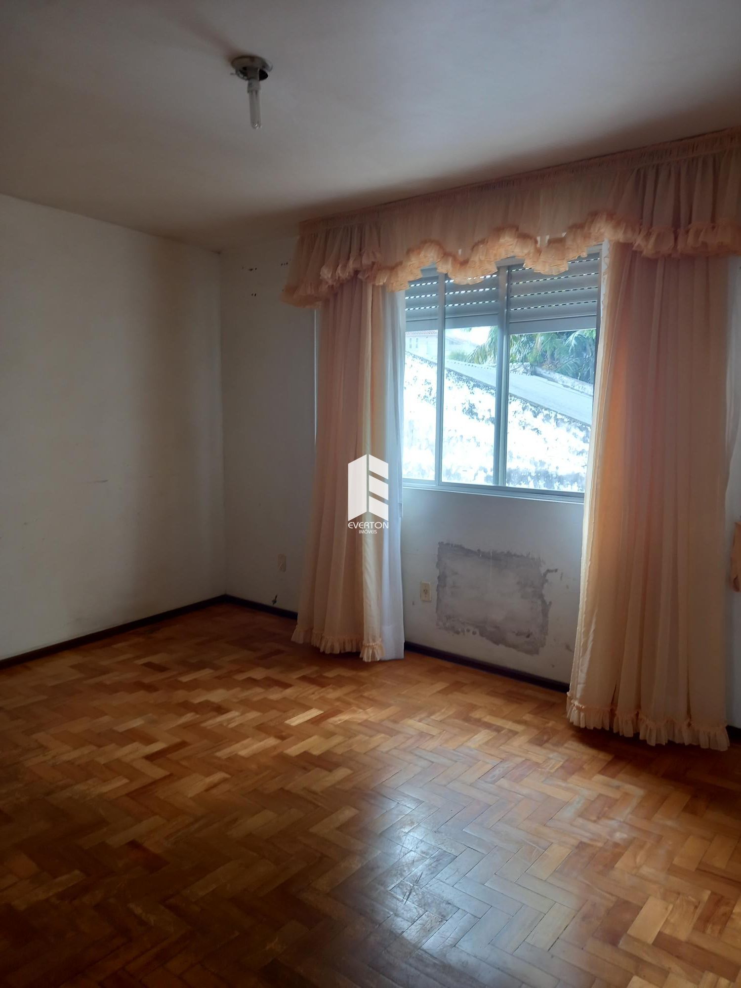 Apartamento de 2 quartos, 116m² no bairro Centro, em Santa Maria | Eu Corretor