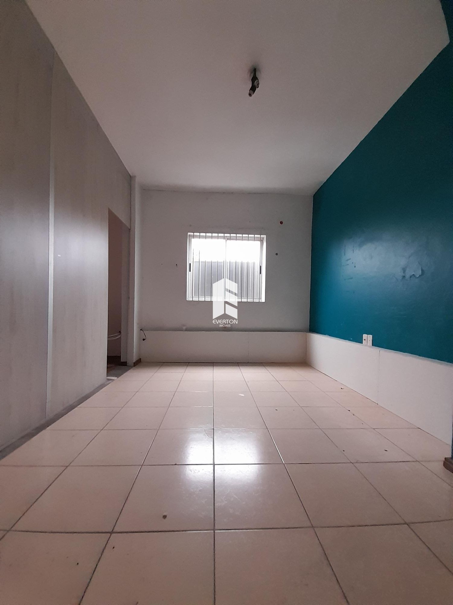 Sala Comercial de 3 quartos, 150m² no bairro Centro, em Santa Maria | Eu Corretor