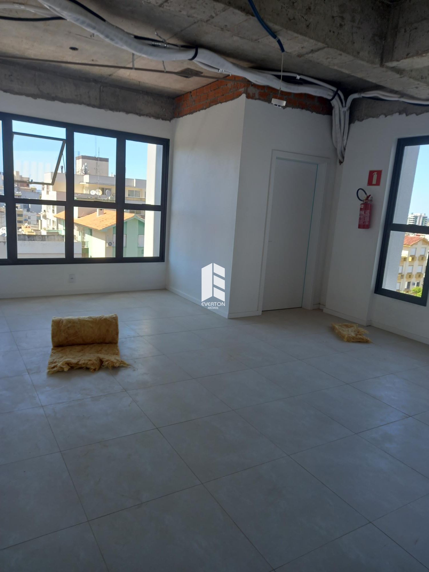 Sala Comercial de 1 quarto, 38m² no bairro Centro, em Santa Maria | Eu Corretor