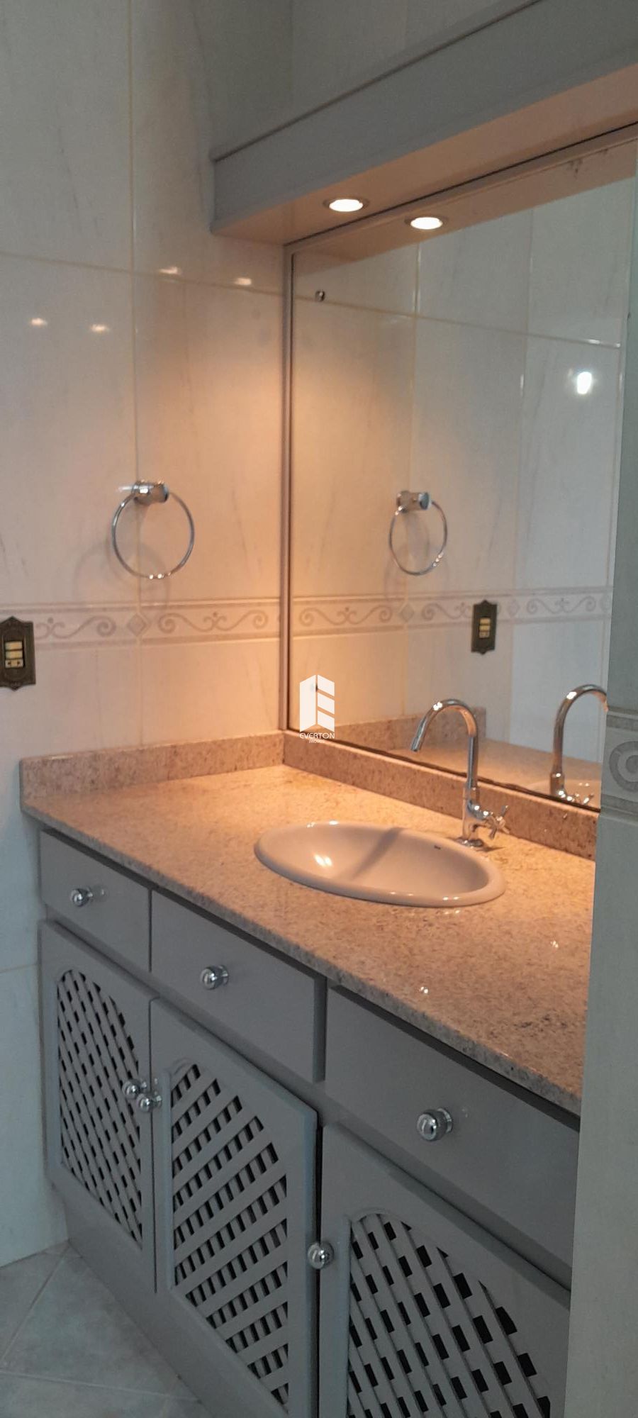 Apartamento 3 dormitórios à venda bonfim santa maria/rs