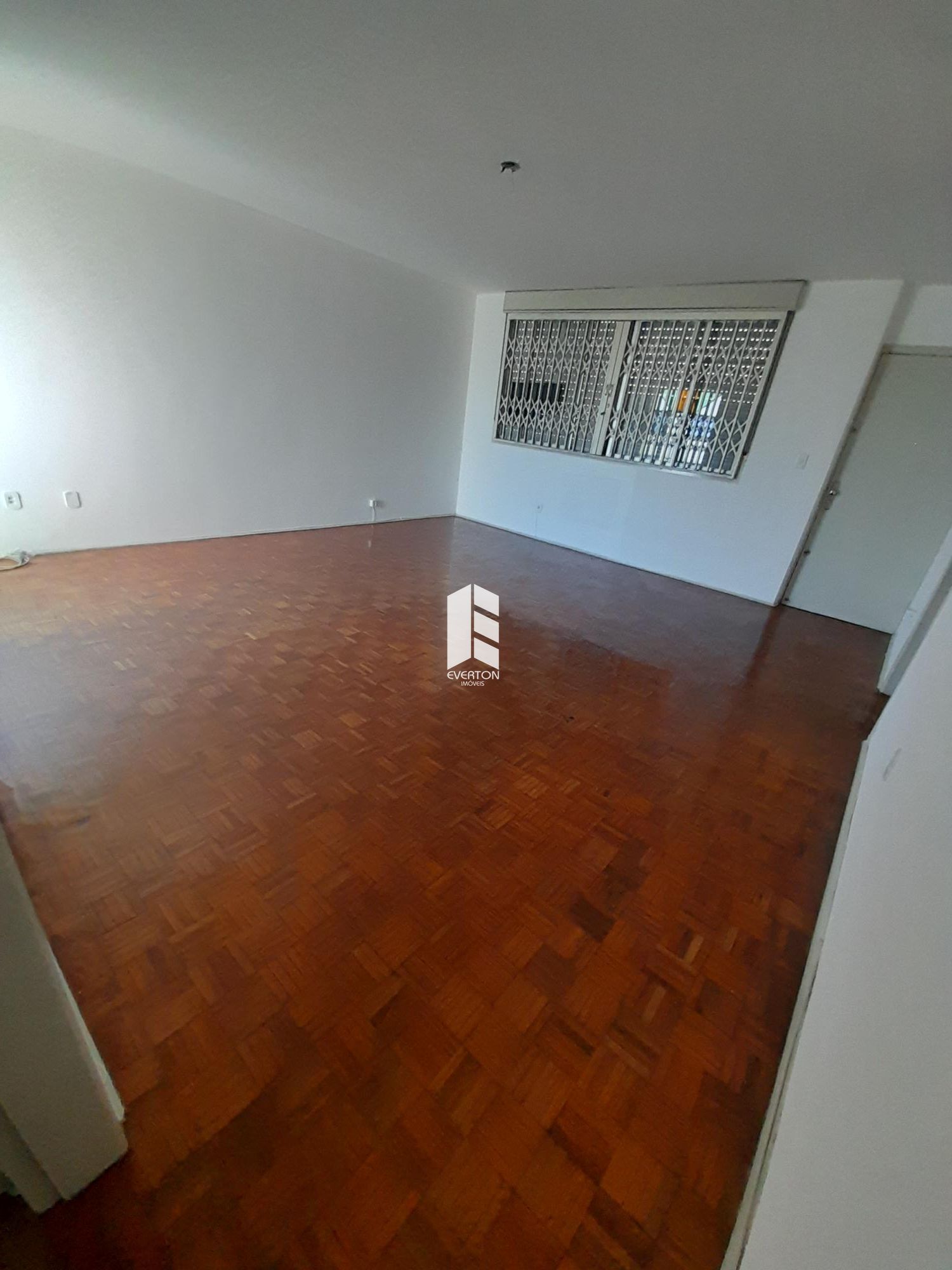 Apartamento de 2 quartos, 140m² no bairro Bonfim, em Santa Maria | Eu Corretor