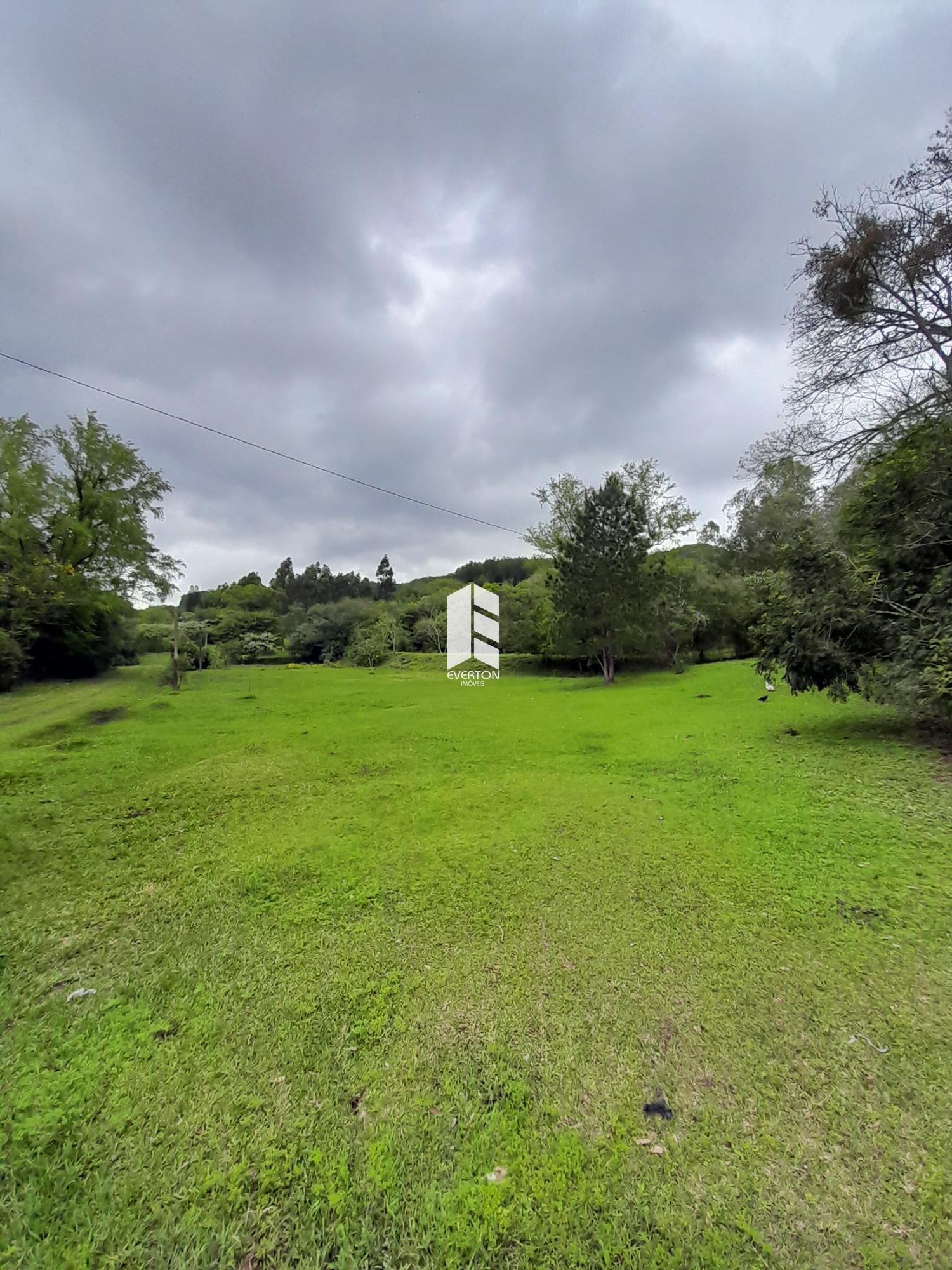 Chácara de 2 quartos, no bairro Campestre do Menino Deus, em Santa Maria | Eu Corretor