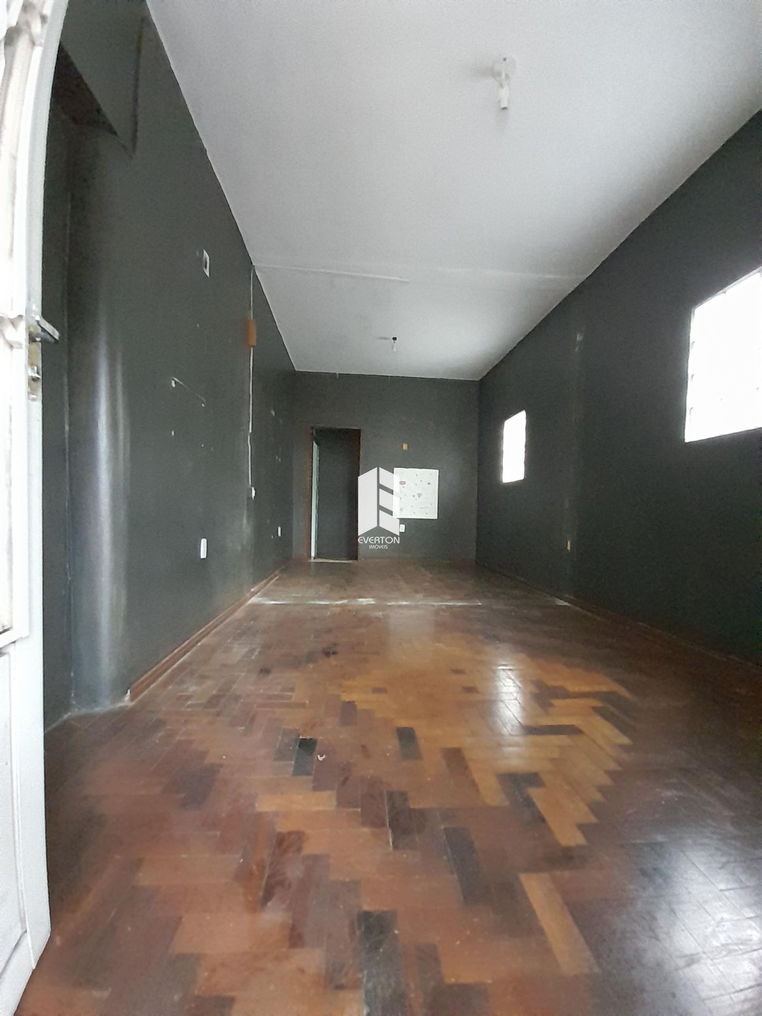 Sala Comercial de 3 quartos, 150m² no bairro Centro, em Santa Maria | Eu Corretor