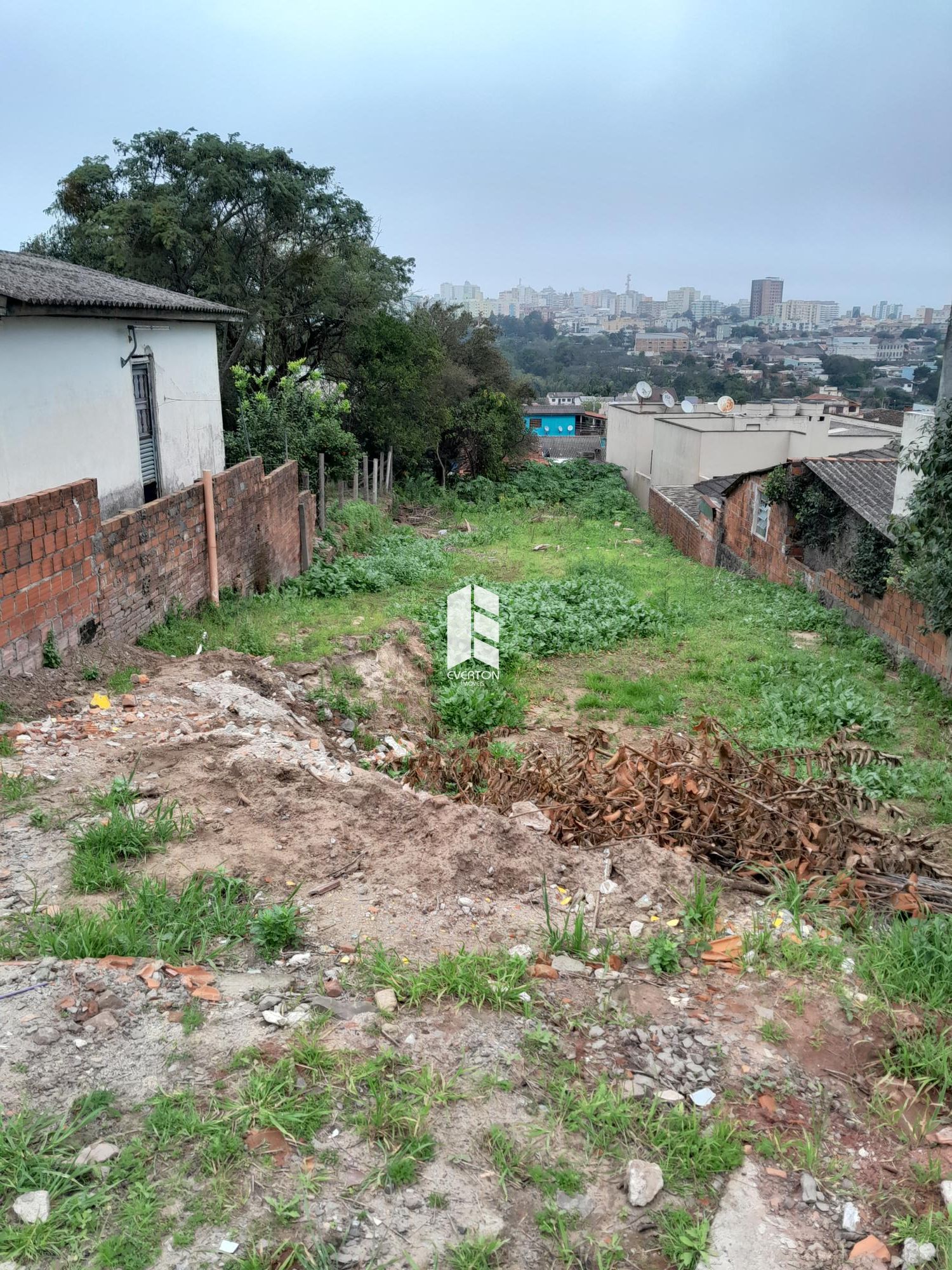 Lote/Terreno de 380m² no bairro Itararé, em Santa Maria | Eu Corretor