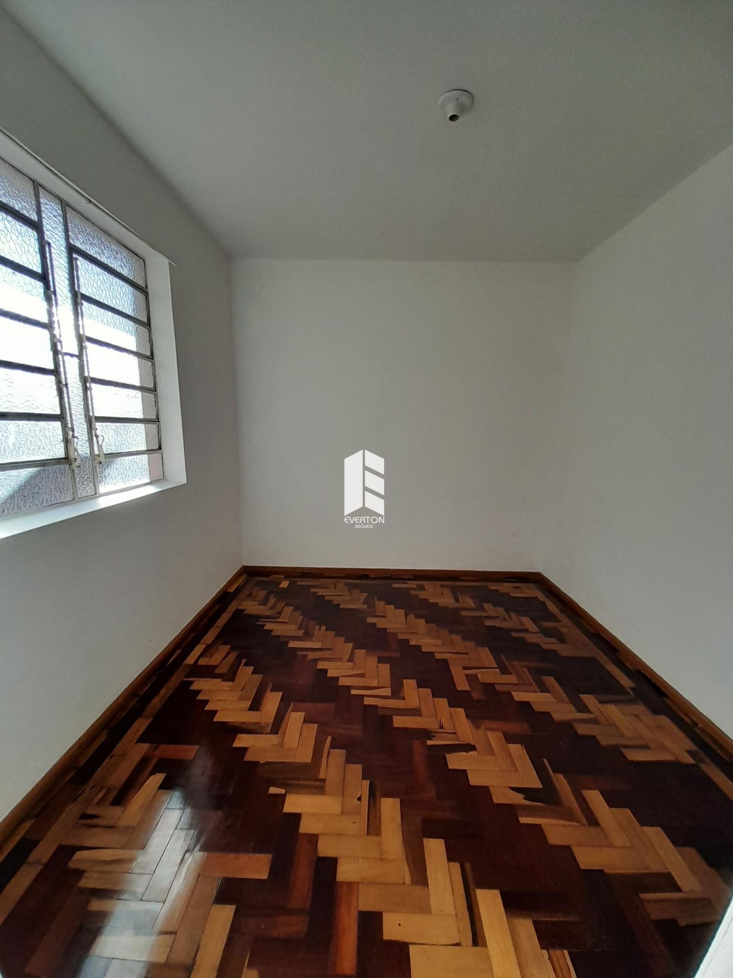 Casa de 4 quartos, 174m² no bairro Menino Jesus, em Santa Maria | Eu Corretor