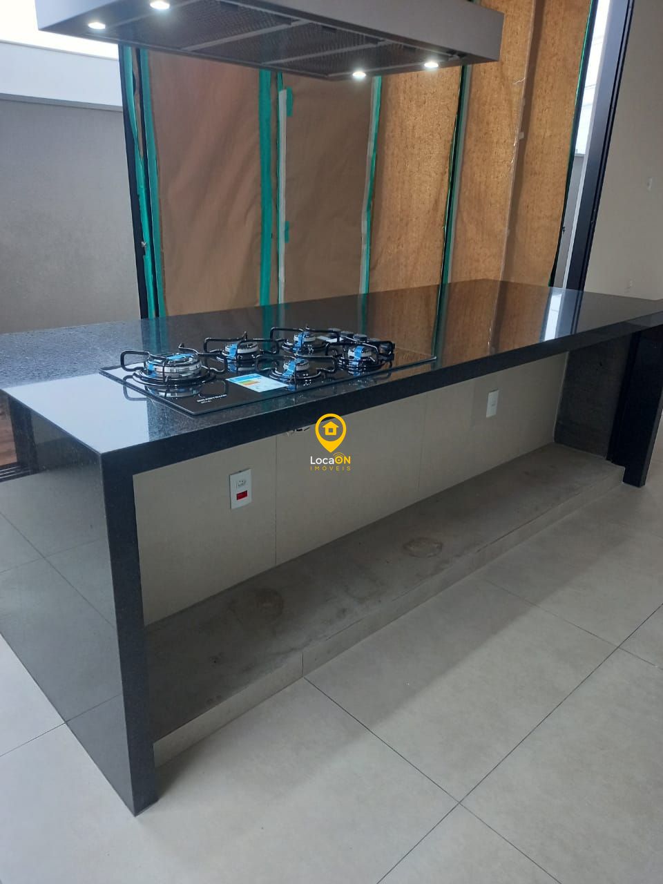 Vende - casa em condomíneo fechado - 3 siotes - bonfim pauli