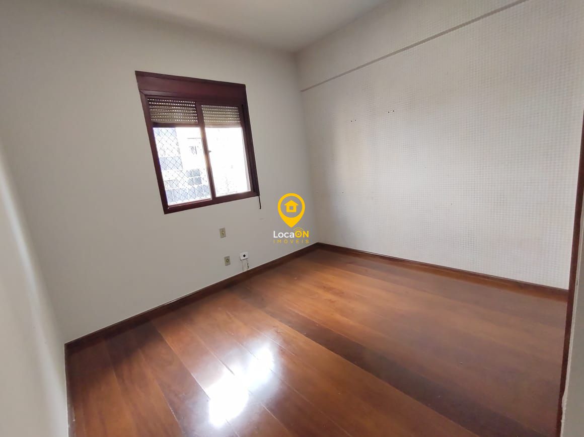 Aluga - apartamento no centro 3 dormitórios