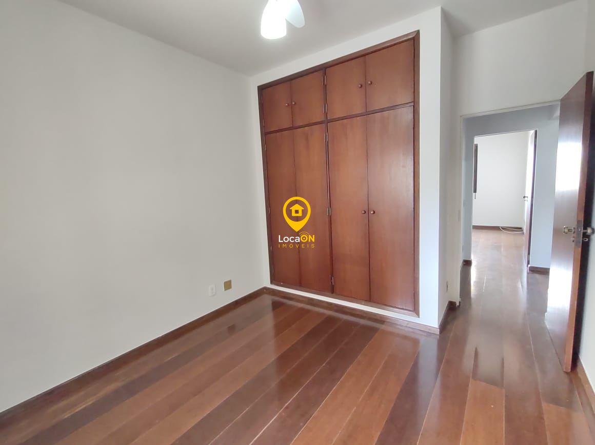 Aluga - apartamento no centro 3 dormitórios