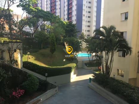 Apartamento para alugar com 2 quartos, 69m² - Foto 21